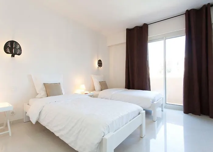 Sea View 3 Beds Next To Palais Daire Cannes