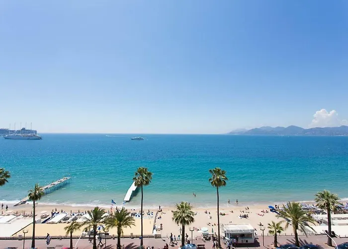 Sea View 3 Beds Next To Palais Cannes