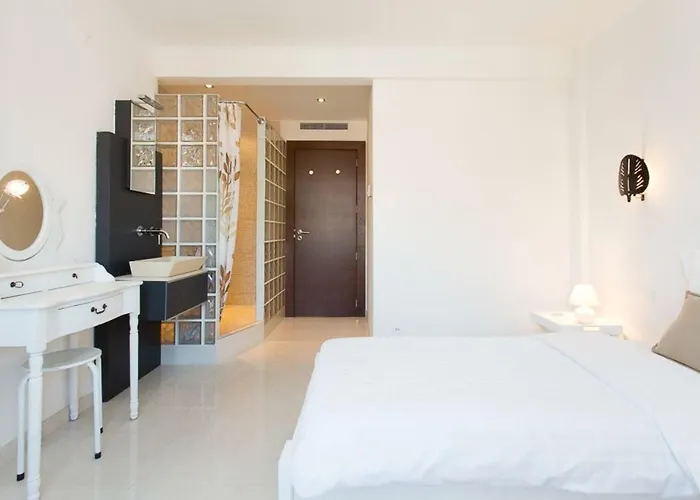 Sea View 3 Beds Next To Palais Lägenhet *