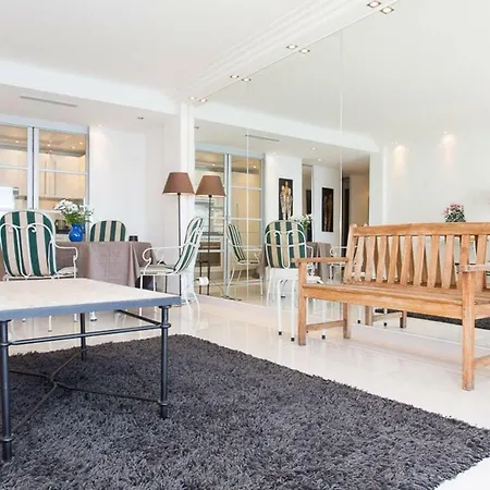 Sea View 3 Beds Next To Palais